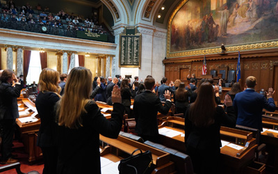 UW Law School graduates sworn in as Wisconsin attorneys