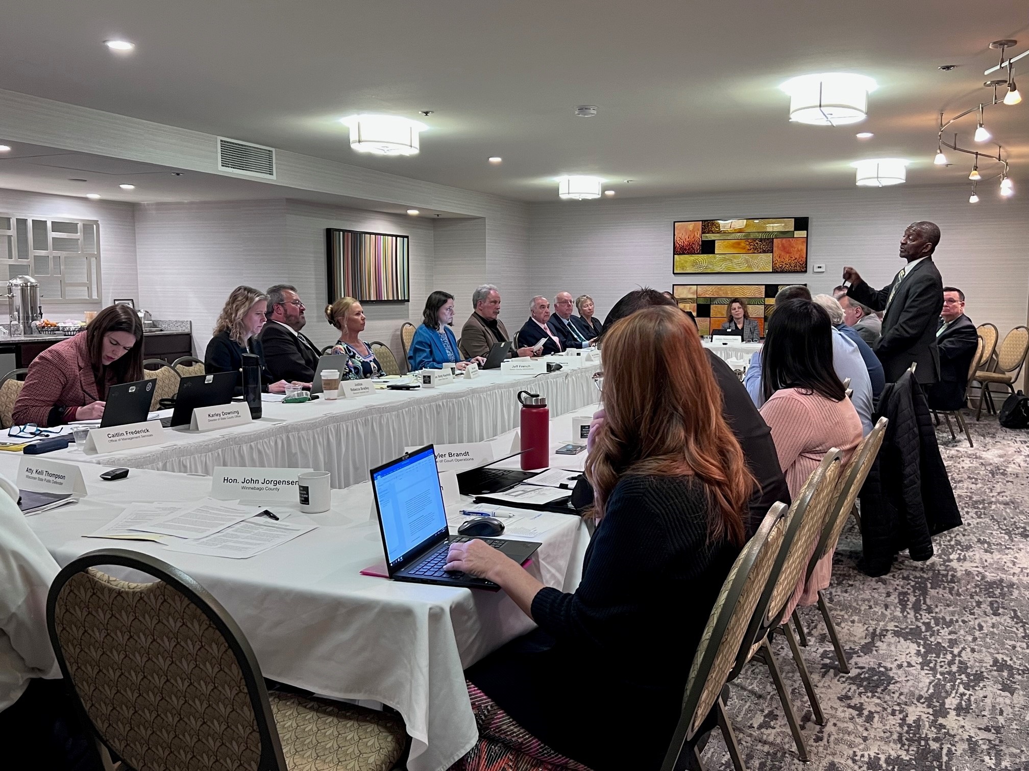 Chief Judge Carl Ashley, Milwaukee County Circuit Court, provides an update and information on Effective Justice Strategies (EJS) at a joint meeting of the Wisconsin Supreme Court and the Planning and Policy Advisory Committee (PPAC) April 20 in Madison. Ashley chairs the PPAC EJS subcommittee.